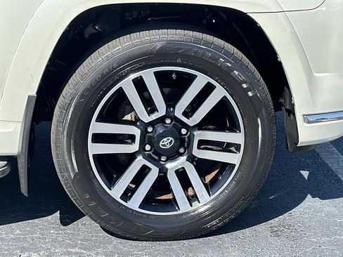Used 2019 Toyota 4Runner Limited AWD/4WD image 8