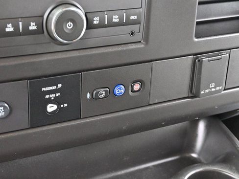 Used 2023 Chevrolet Express 2500 w/ Driver Convenience Package RWD image 19