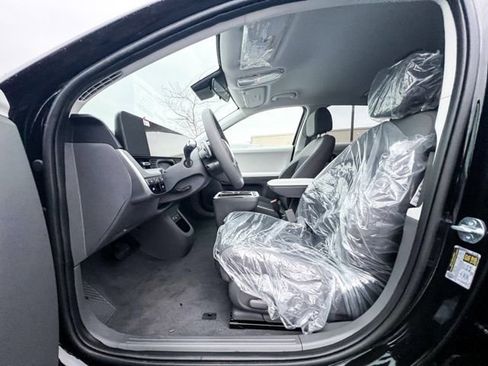 New 2026 Hyundai Ioniq 5 SE image 14