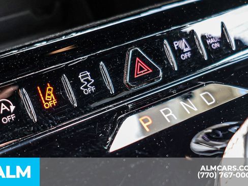 Used 2024 Jeep Wagoneer L Series II w/ Flexible Seating Group image 52