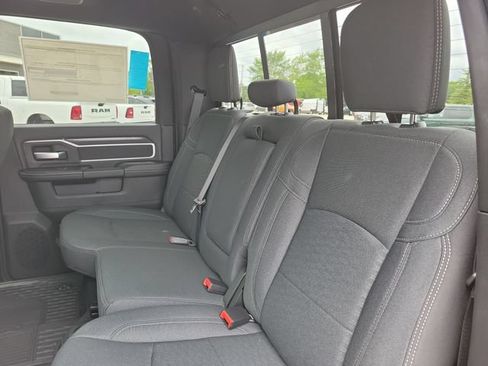 New 2026 RAM 2500 Big Horn AWD/4WD image 23