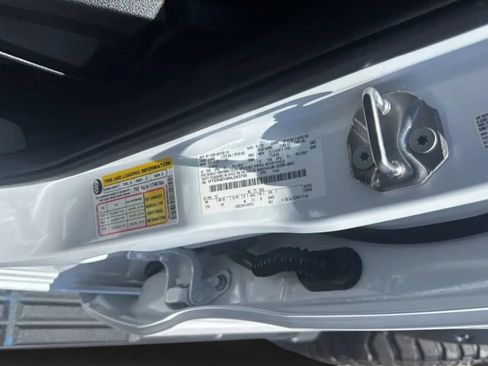 Used 2022 Ford Ranger XLT w/ Equipment Group 301A Mid RWD image 32