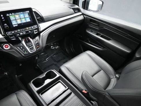 Certified 2024 Honda Odyssey EX-L image 13