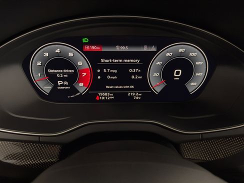 Used 2022 Audi SQ5 Prestige AWD/4WD image 26