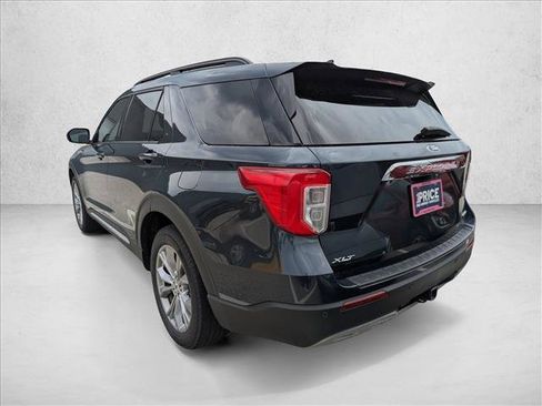 Used 2023 Ford Explorer XLT w/ Equipment Group 202A AWD/4WD image 6
