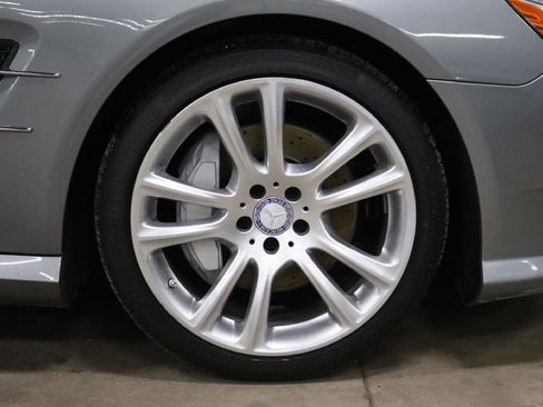 Used 2013 Mercedes-Benz SL 550 image 40
