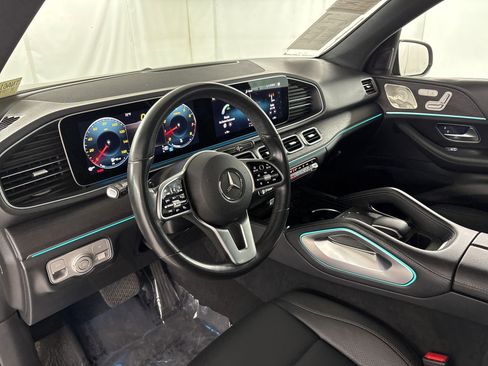 Used 2022 Mercedes-Benz GLE 350 4MATIC image 4