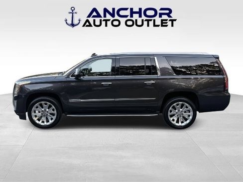 Used 2016 Cadillac Escalade ESV Luxury image 5