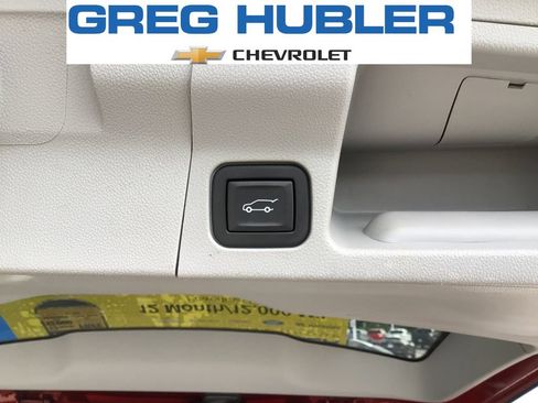 Used 2023 GMC Acadia SLT w/ Technology Package AWD/4WD image 47
