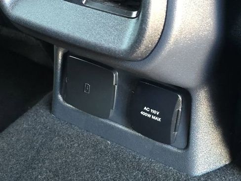 Used 2025 Ford Bronco Outer Banks w/ Sasquatch Package image 19