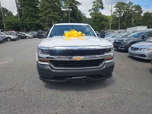 Used 2017 Chevrolet Silverado 1500 W/T w/ Trailering Package RWD image 11