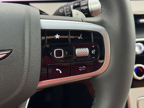 New 2026 Genesis GV80 2.5T Advanced image 32