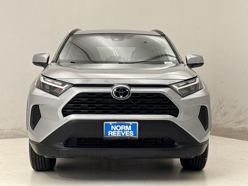 Used 2025 Toyota RAV4 XLE w/ Convenience Package FWD image 3