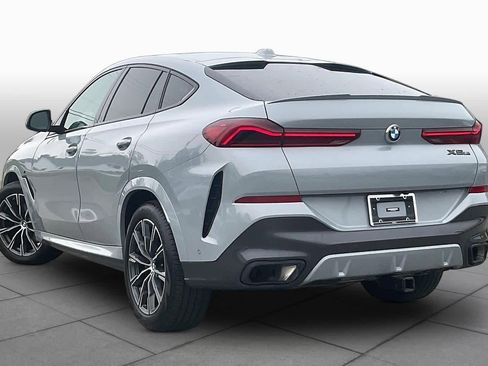 Used 2024 BMW X6 xDrive40i w/ Premium Package AWD/4WD image 11