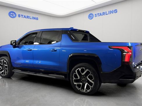 Certified 2025 Chevrolet Silverado EV RST image 4