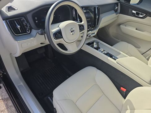 Used 2025 Volvo XC60 T8 Plus w/ Protection Package Premier image 9