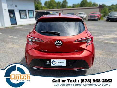 Used 2019 Toyota Corolla Hatchback w/ SE Option Package FWD image 7