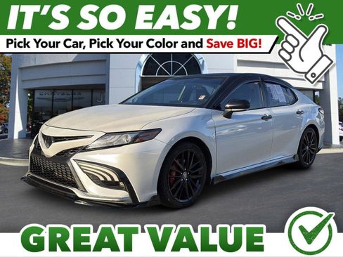 Used 2021 Toyota Camry XSE w/ Navigation Package FWD image 1