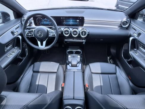Used 2022 Mercedes-Benz A 220 4MATIC image 15