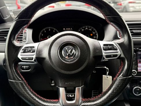 Used 2013 Volkswagen Jetta GLI Autobahn FWD image 13