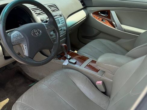 Used 2009 Toyota Camry XLE FWD image 10