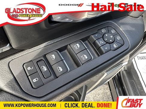 Used 2025 RAM 3500 Laramie w/ Night Edition image 31