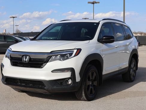 Used 2022 Honda Pilot TrailSport image 6