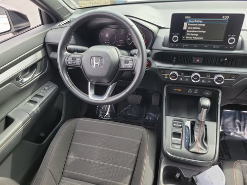 Certified 2025 Honda CR-V Sport image 12