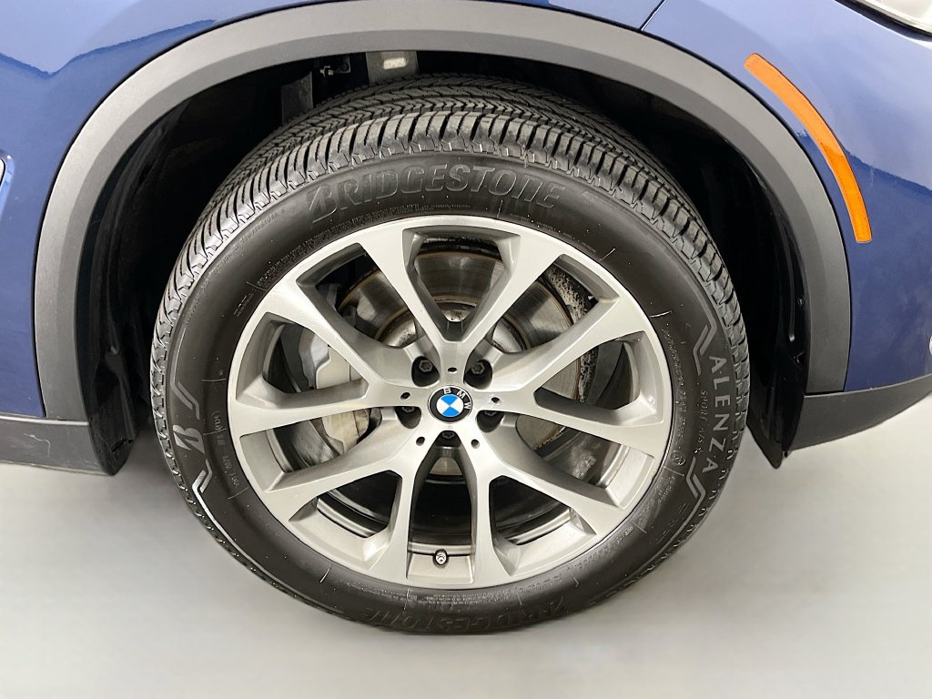 Used 2023 BMW X5 xDrive40i w/ Premium Package AWD/4WD image 42