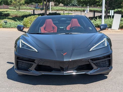 Used 2024 Chevrolet Corvette Stingray Convertible RWD image 10