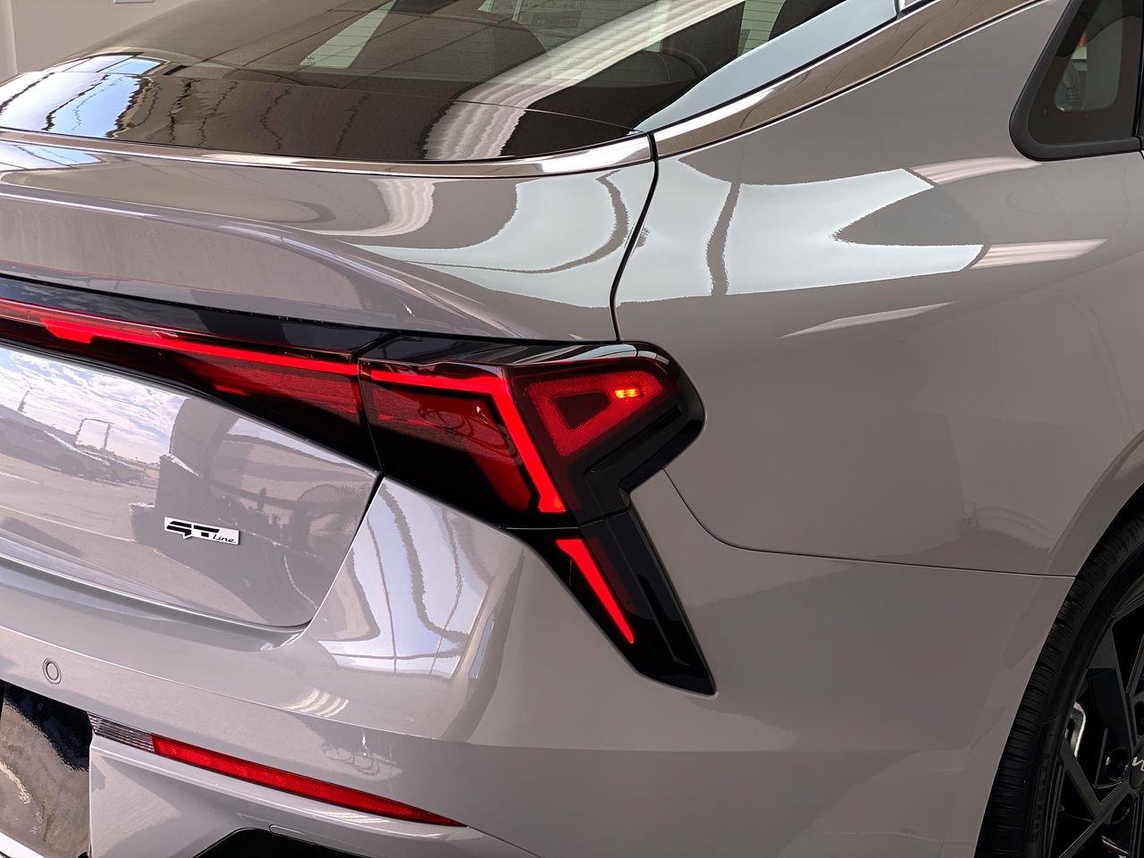 Certified 2026 Kia K5 GT-Line w/ GT-Line Premium Package FWD image 10