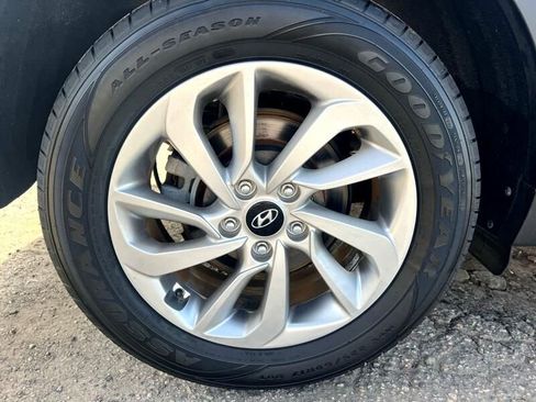 Used 2017 Hyundai Tucson SE image 11