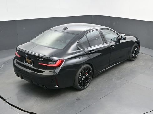 New 2026 BMW 330i Sedan w/ M Sport Package image 38