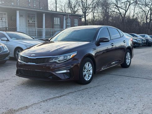 Used 2019 Kia Optima LX image 4