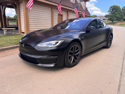 Used 2021 Tesla Model S Plaid AWD/4WD image 4