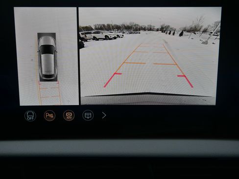 New 2026 Cadillac Optiq Luxury 1 image 23