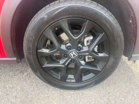 Used 2024 Honda HR-V Sport image 15