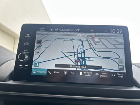 Certified 2025 Honda Pilot Touring image 12