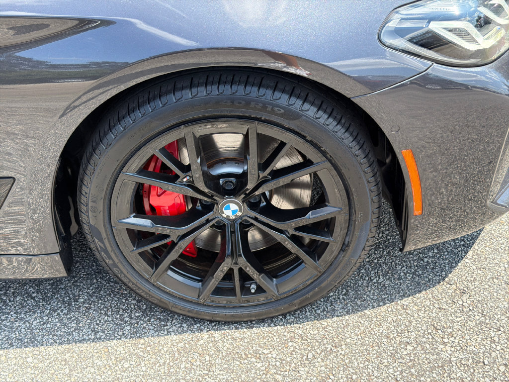 Used 2023 BMW 540i w/ M Sport Package RWD image 12