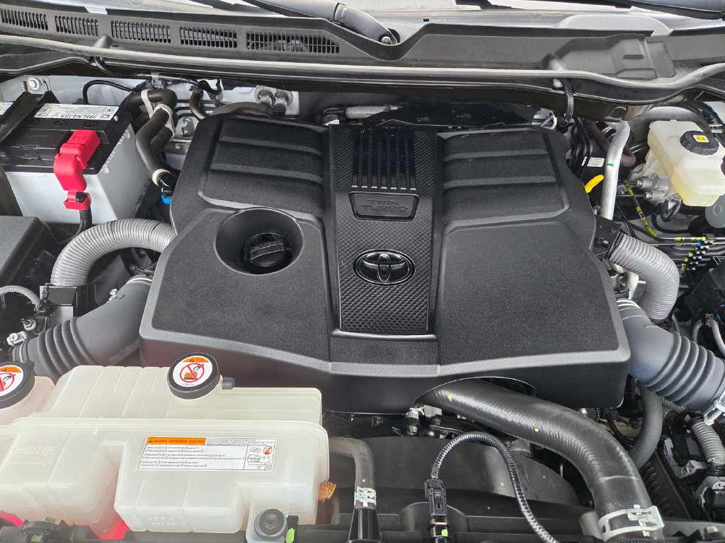 Used 2024 Toyota Tundra SR5 AWD/4WD image 25
