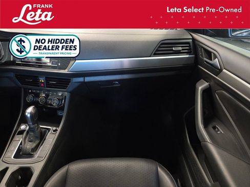 Used 2019 Volkswagen Jetta SE FWD image 20