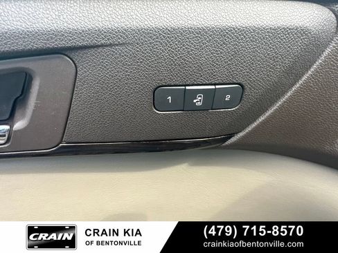 Used 2016 GMC Acadia Denali FWD image 16