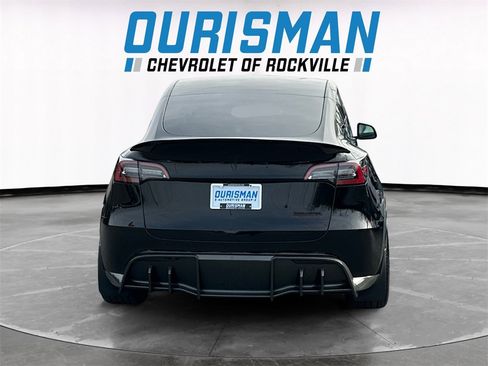 Used 2022 Tesla Model Y Performance image 5