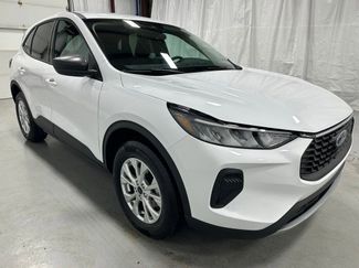 Used 2025 Ford Escape Active video 1