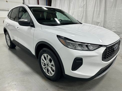 Used 2025 Ford Escape Active image 1