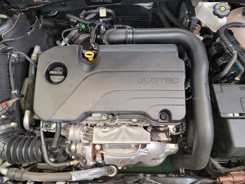 Used 2024 Chevrolet Malibu LT FWD image 30
