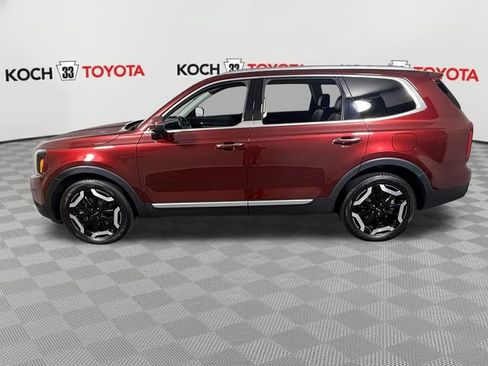 Used 2024 Kia Telluride S AWD/4WD image 4