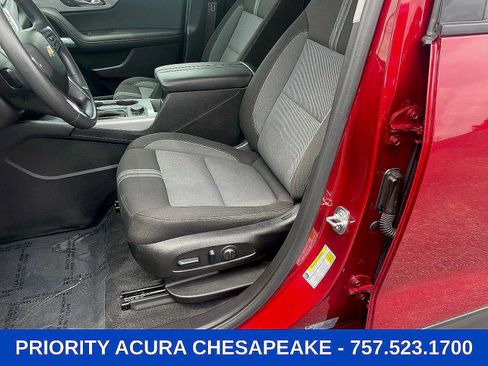 Used 2024 Chevrolet Blazer LT w/ Convenience Package FWD image 10