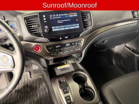 Used 2022 Honda Pilot Special Edition image 3