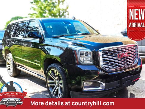Used 2018 GMC Yukon Denali w/ Denali Ultimate Package AWD/4WD image 1